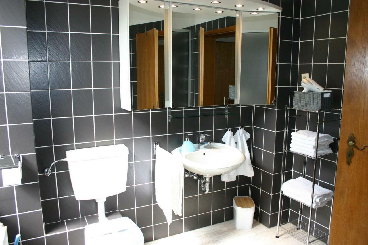 Am Buchenberg Apartment Енепетал Екстериор снимка