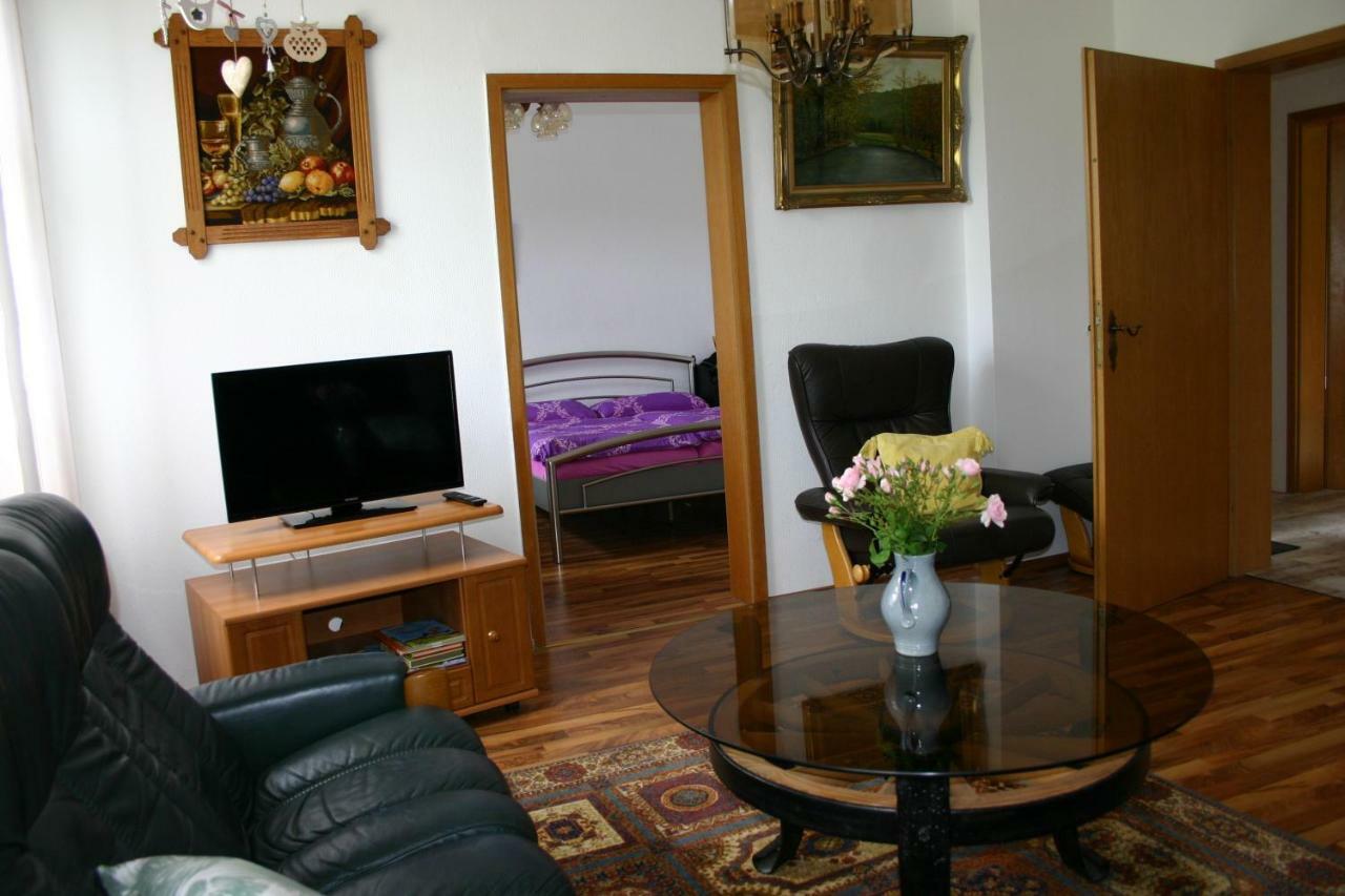 Am Buchenberg Apartment Енепетал Екстериор снимка